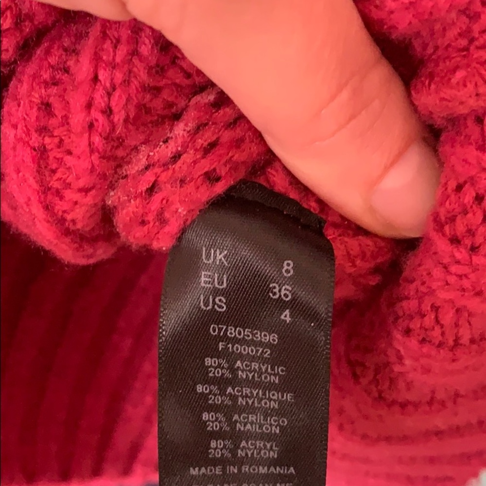 🍇 ASOS Knit V-Neck Sweater in Raspberry - Picture 7 of 8